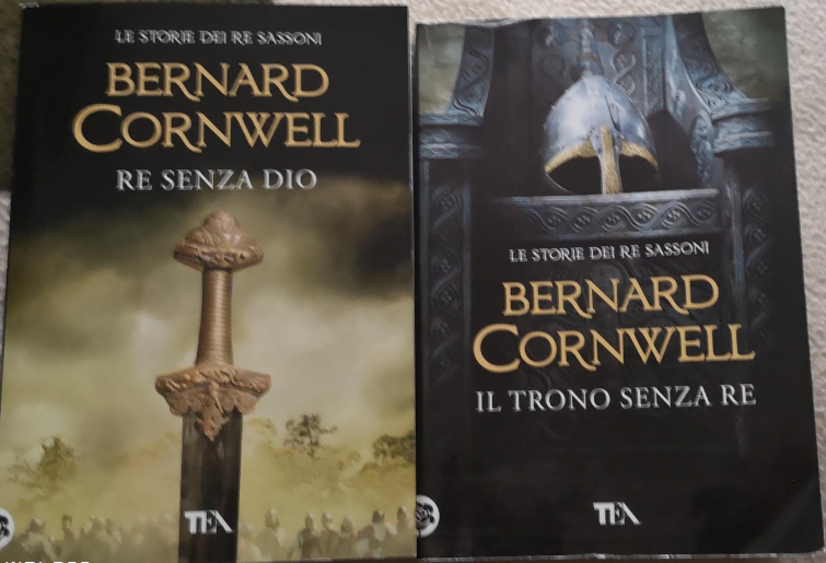 Re Senza Dio e Il Trono Senza Re di Cornwell
