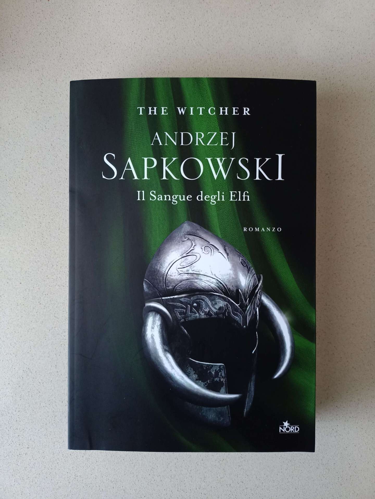 Il Sangue degli Elfi Sapkowski